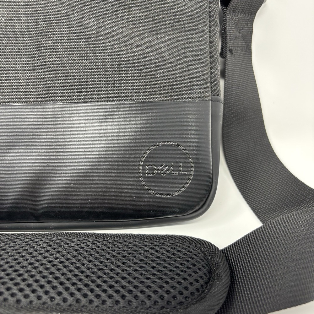 Dell 14"x10" Tablet / iPad Padded Case with Detachable Shoulder Strap - Picture 2 of 6
